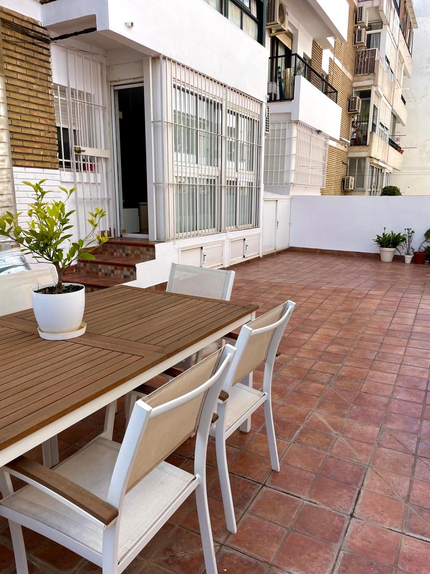 La Terraza De Triana Apartment Севиля Екстериор снимка