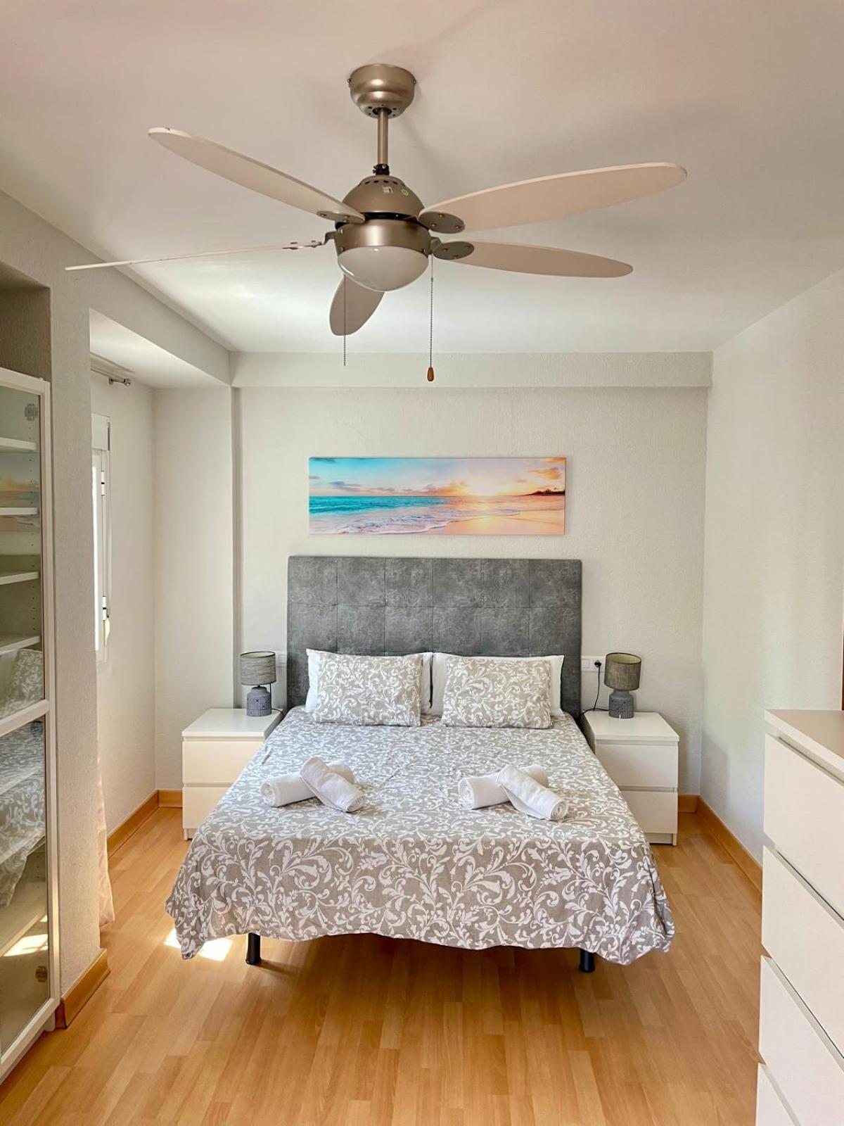 La Terraza De Triana Apartment Севиля Екстериор снимка